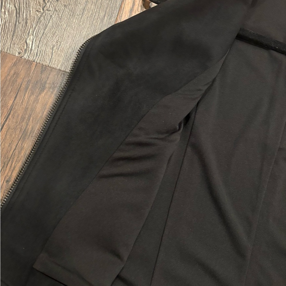 Philosophy back faux leather suede vest
Motorcycle Moto style. Worn once. Small - Picture 10 of 14